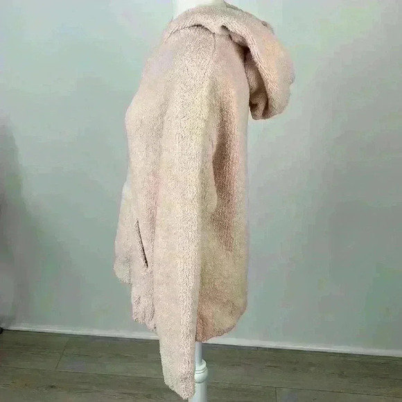 Thread & Supply Light Pink Hooded Sherpa Size M - Picture 3 of 9